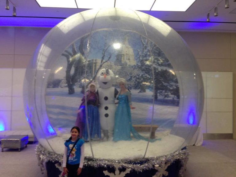 Snow Globe — Incredible Events